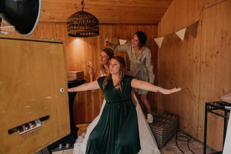 2097-231038174.nl_photobooth_trouwen_11